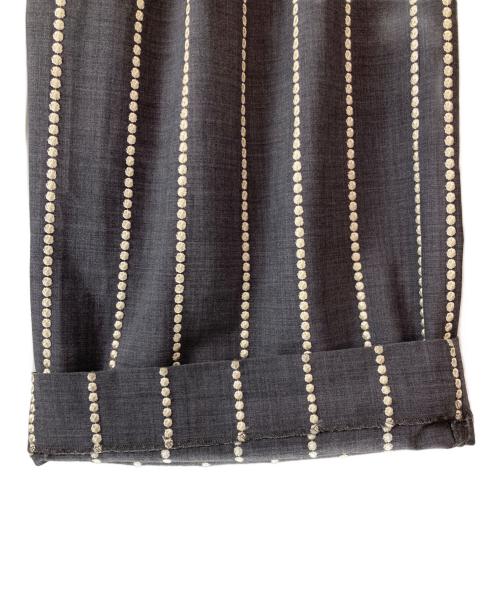 TAAKK（ターク）TAAKK (ターク) 18SS 刺繍ストライプセットアップ グレー サイズ:1の古着・服飾アイテム