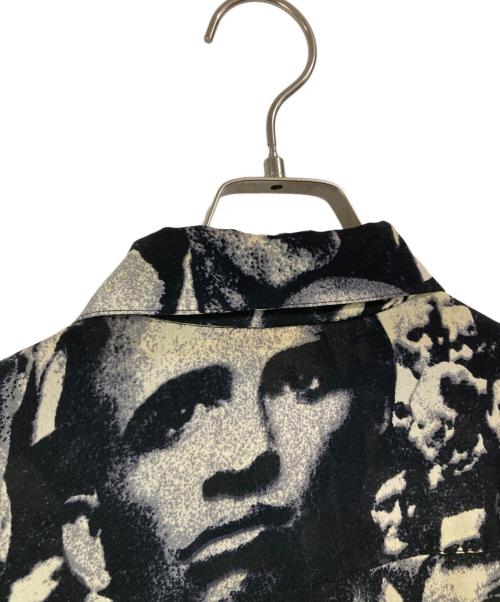 JUNIOR GAULTIER（ジュニアゴルチエ）JUNIOR GAULTIER (ジュニアゴルチエ) アーカイブ群衆柄シャツ ブラック サイズ:48の古着・服飾アイテム