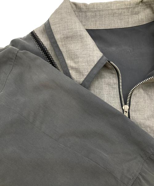 Jean Paul Gaultier homme（ジャンポールゴルチェオム）Jean Paul GAULTIER HOMME (ジャンポールゴルチェオム) レーヨン×ポリ切替クロップドジャケット グレー サイズ:SIZE 50の古着・服飾アイテム