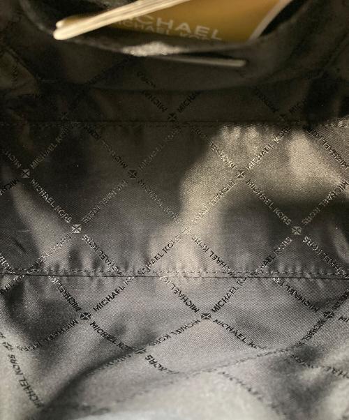 MICHAEL KORS（マイケルコース）MICHAEL KORS (マイケルコース) Mina Small Chain Convertible Crossbody Bag ブラックの古着・服飾アイテム