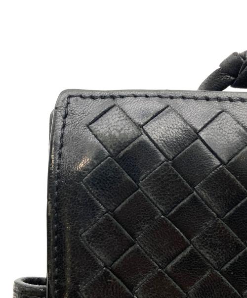 BOTTEGA VENETA（ボッテガベネタ）BOTTEGA VENETA (ボッテガベネタ) イントレチャート二つ折り財布 ブラックの古着・服飾アイテム