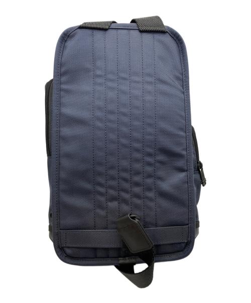 TUMI（トゥミ）TUMI (トゥミ) SOPHNET. (ソフネット) モントレー スリングバッグ ネイビーの古着・服飾アイテム