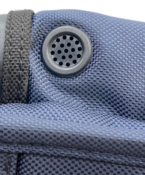 TUMI（トゥミ）TUMI (トゥミ) SOPHNET. (ソフネット) モントレー スリングバッグ ネイビーの古着・服飾アイテム