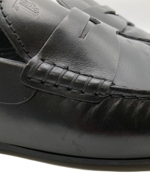 TOD'S（トッズ）TOD'S (トッズ) ドライビングローファー ブラック サイズ:7 1/2の古着・服飾アイテム