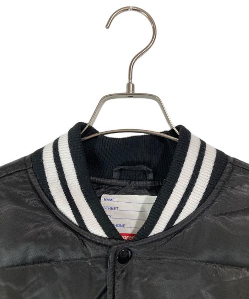 SUPREME（シュプリーム）SUPREME (シュプリーム) Script Varsity Puffy Jacket ブラック サイズ:SIZE Mの古着・服飾アイテム