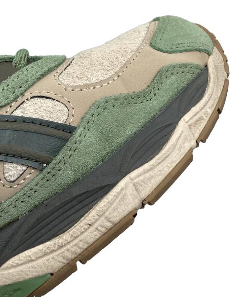 asics（アシックス）asics (アシックス) GEL-NYC FEATHER GREY/TRUFFLE GREY アシックス ゲルエヌワイシー グリーン サイズ: 27.5cmの古着・服飾アイテム