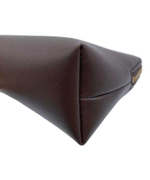 CHARLES & KEITH（チャールズアンドキース）CHARLES & KEITH (チャールズアンドキース) Lyla/ライラ チューブラスラウチートートバッグ(XL) ブラウンの古着・服飾アイテム