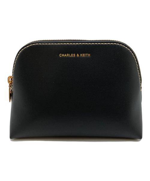 CHARLES & KEITH（チャールズアンドキース）CHARLES & KEITH (チャールズアンドキース) Lyla/ライラ チューブラスラウチートートバッグ(XL) ブラック 未使用品の古着・服飾アイテム