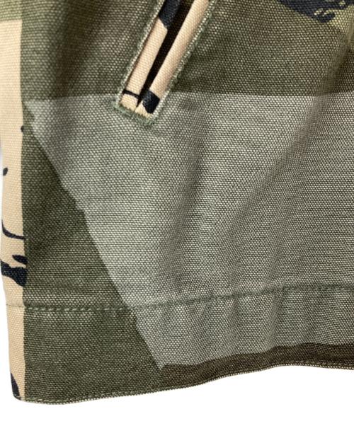 Carhartt WIP（カーハート ワーク イン プログレス）CARHARTT WIP (カーハート ワーク イン プログレス) 迷彩デトロイトジャケット グリーン サイズ:Lの古着・服飾アイテム