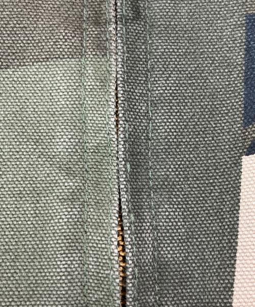 Carhartt WIP（カーハート ワーク イン プログレス）CARHARTT WIP (カーハート ワーク イン プログレス) 迷彩デトロイトジャケット グリーン サイズ:Lの古着・服飾アイテム