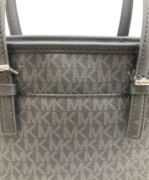 MICHAEL KORS（マイケルコース）MICHAEL KORS (マイケルコース) JET SET TRAVEL 2WAYバッグ ブラックの古着・服飾アイテム