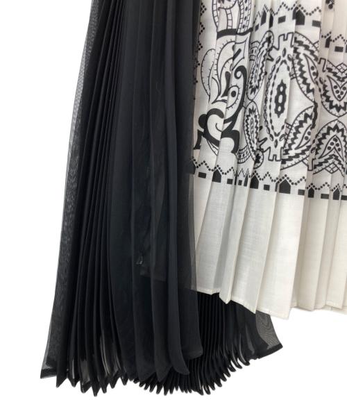 sacai（サカイ）sacai (サカイ) バンダナプリーツスカート ブラック×ホワイト サイズ:１の古着・服飾アイテム