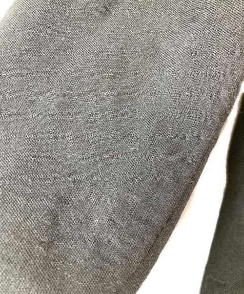 DRIES VAN NOTEN（ドリスヴァンノッテン）DRIES VAN NOTEN (ドリスヴァンノッテン) ストライプレイヤードVネックロングトップス ブラック サイズ:38の古着・服飾アイテム