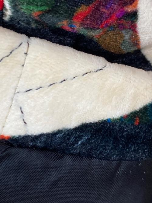DRIES VAN NOTEN（ドリスヴァンノッテン）DRIES VAN NOTEN (ドリスヴァンノッテン) 17AW総柄ベロアコート マルチカラー サイズ:40の古着・服飾アイテム