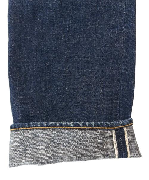 Trophy Clothing（トロフィークロージング）Trophy Clothing (トロフィークロージング) W Knee Standard Dirt Denim インディゴ サイズ:32の古着・服飾アイテム