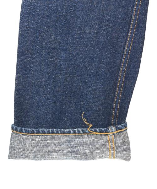 Trophy Clothing（トロフィークロージング）Trophy Clothing (トロフィークロージング) W Knee Standard Dirt Denim インディゴ サイズ:32の古着・服飾アイテム