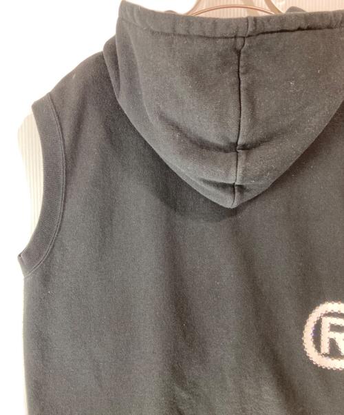 A BATHING APE（アベイシングエイプ）A BATHING APE (アベイシングエイプ) ラインストーン スリーブレスパーカー ブラック サイズ:Mの古着・服飾アイテム