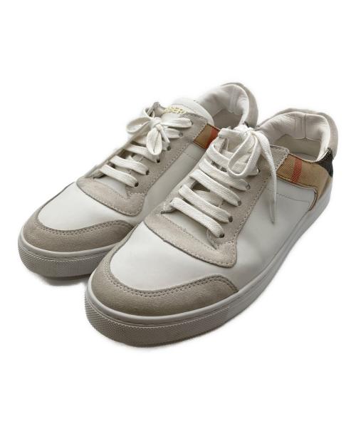 BURBERRY LONDON（バーバリーロンドン）BURBERRY LONDON (バーバリーロンドン) ハウスチェックローカットスニーカー ホワイト サイズ:42の古着・服飾アイテム
