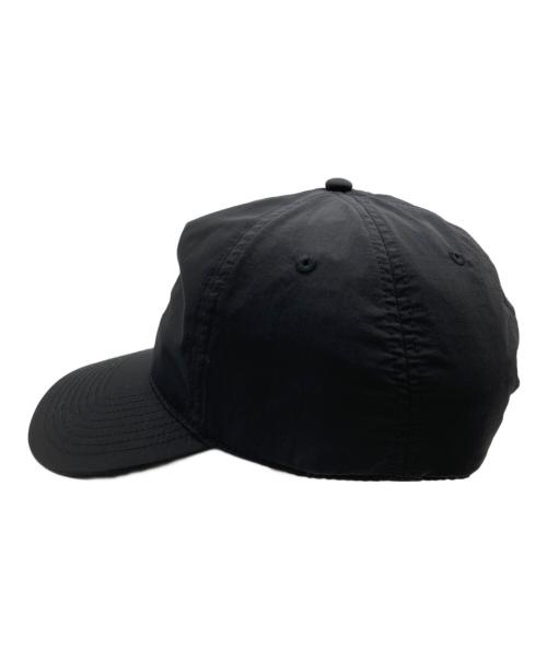 KITH（キス）KITH (キス) Script Wrinkle Nylon Bay Low Pinch Crown ネイビーの古着・服飾アイテム