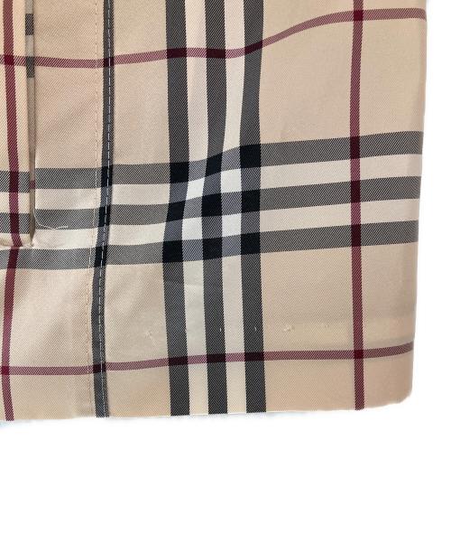 BURBERRY LONDON（バーバリーロンドン）BURBERRY LONDON (バーバリーロンドン) ノバチェックポリジャケット ベージュ サイズ:15の古着・服飾アイテム