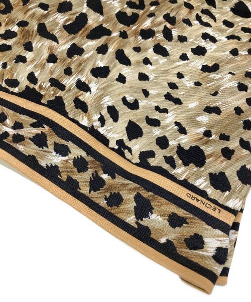 LEONARD（レオナール）LEONARD (レオナール) レオパードスカート ベージュ サイズ:66~69の古着・服飾アイテム