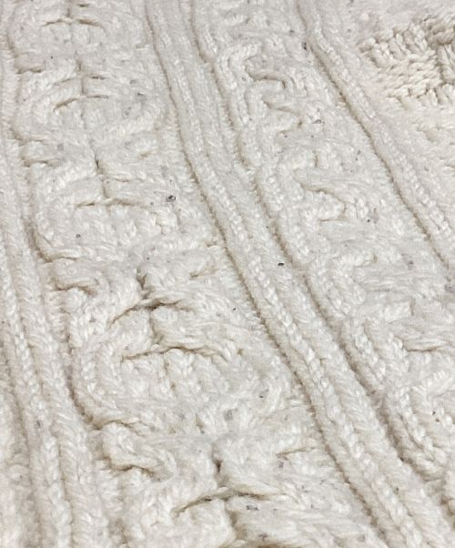 CALLAN（カラン）CALLAN (カラン) アランニット ベージュ サイズ:Lの古着・服飾アイテム