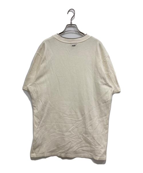 BOSS HUGO BOSS（ボス ヒューゴボス）BOSS HUGO BOSS (ボス ヒューゴボス) ワッペン鹿の子カットソー ホワイト サイズ:XXLの古着・服飾アイテム