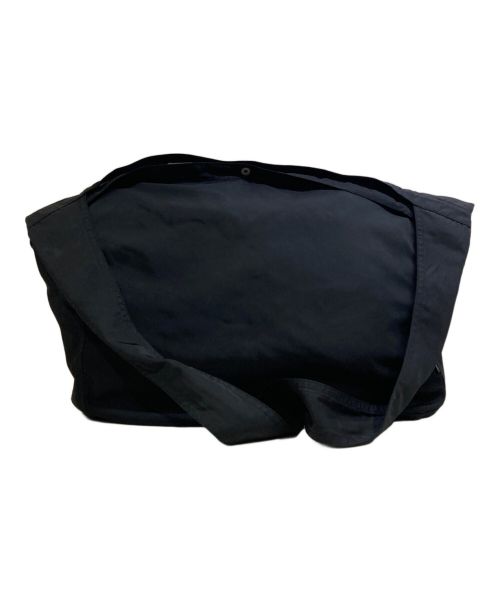 SEDAN ALL-PURPOSE（セダンオールパーパス）SEDAN ALL-PURPOSE (セダンオールパーパス) Tech Shoulder Bag ブラックの古着・服飾アイテム