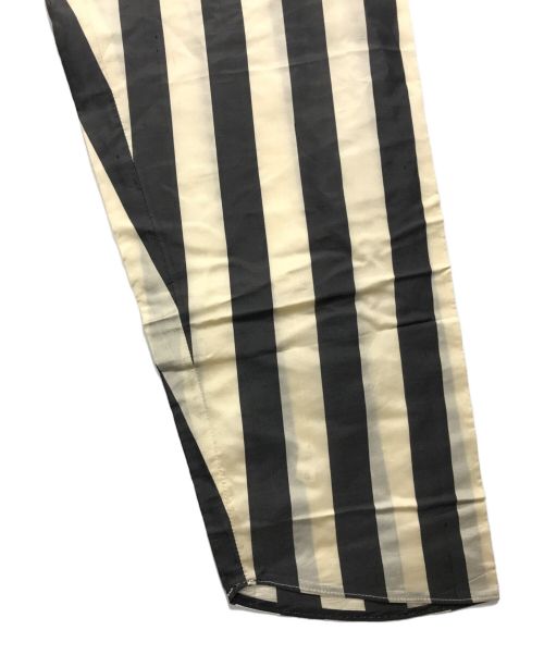 EMPORIO ARMANI（エンポリオアルマーニ）EMPORIO ARMANI (エンポリオアルマーニ) ストライプパンツ グレー×ベージュ サイズ:42の古着・服飾アイテム