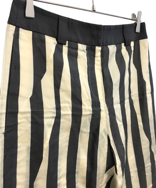EMPORIO ARMANI（エンポリオアルマーニ）EMPORIO ARMANI (エンポリオアルマーニ) ストライプパンツ グレー×ベージュ サイズ:42の古着・服飾アイテム