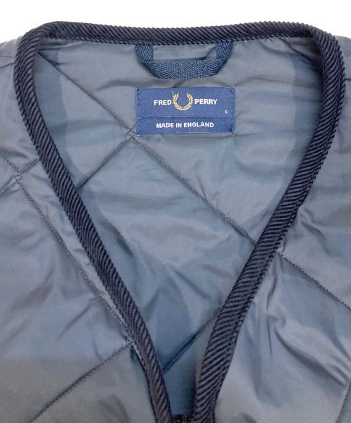 FRED PERRY（フレッドペリー）FRED PERRY (フレッドペリー) LAVENHAM (ラベンハム) QUILTED LINER グレー サイズ:Sの古着・服飾アイテム