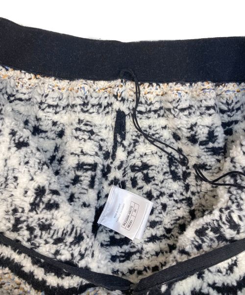 CHANEL（シャネル）CHANEL (シャネル) ノルディック柄ココマークニットスカート ベージュ×ブラック サイズ:S (36)の古着・服飾アイテム