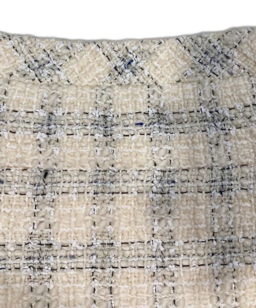 CHANEL（シャネル）CHANEL (シャネル) ココボタンツイード台形スカート ベージュ サイズ:M (38)の古着・服飾アイテム