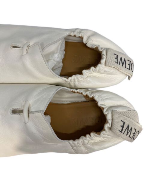 LOEWE（ロエベ）LOEWE (ロエベ) FLAMENCO BALLERINAパンプス ホワイト サイズ:23.5cm(37)の古着・服飾アイテム