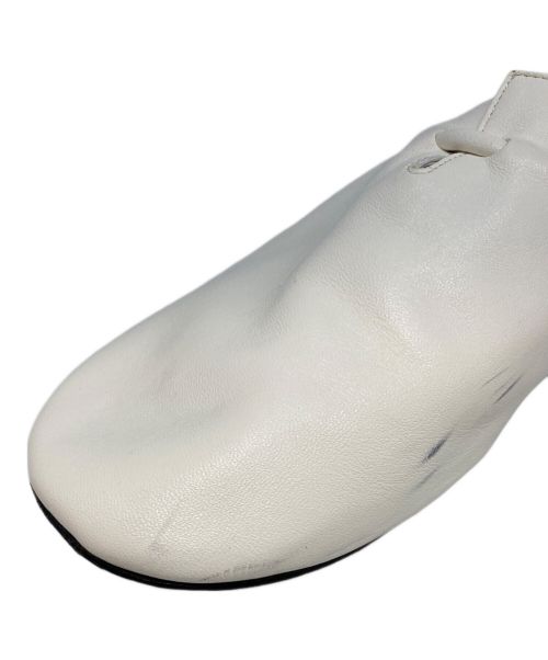 LOEWE（ロエベ）LOEWE (ロエベ) FLAMENCO BALLERINAパンプス ホワイト サイズ:23.5cm(37)の古着・服飾アイテム