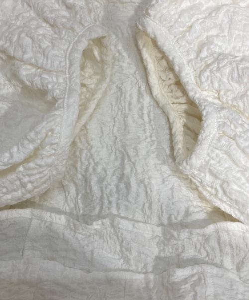 OHGA（オオガ）OHGA (オオガ) POWANリップルパフブラウス ホワイト サイズ:Freeの古着・服飾アイテム