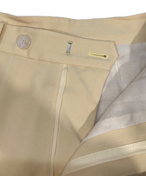 OHGA（オオガ）OHGA (オオガ) テーパードタックパンツ イエロー サイズ:Mの古着・服飾アイテム