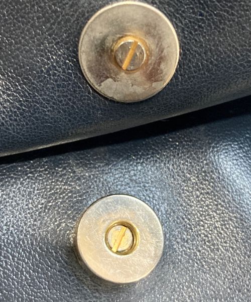 Yves Saint Laurent（イヴサンローラン）Yves Saint Laurent (イヴサンローラン) Yカットショルダーバッグ ネイビーの古着・服飾アイテム