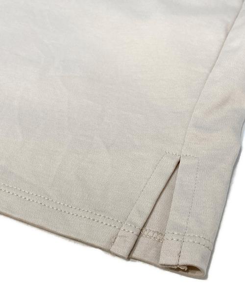 23区（ニジュウサンク）23区 (ニジュウサンク) シアーフリルジャージーラッフルカットソー ベージュ サイズ:Mの古着・服飾アイテム