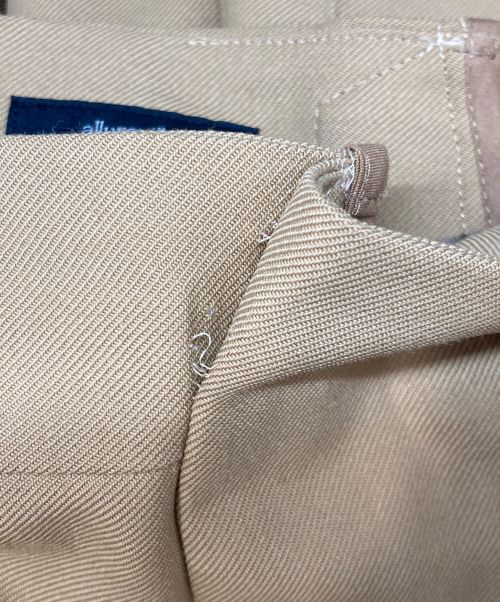 allureville（アルアバイル）allureville (アルアバイル) サイドタックフレアスカート ベージュ サイズ:Mの古着・服飾アイテム