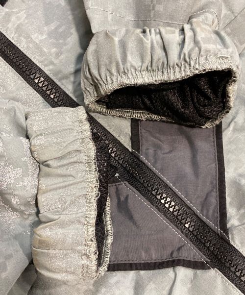 US ARMY（ユーエスアーミー）US ARMY (ユーエスアーミー) IPFUリフレクタートレーニングジャケット グレー サイズ:Small Reglarの古着・服飾アイテム