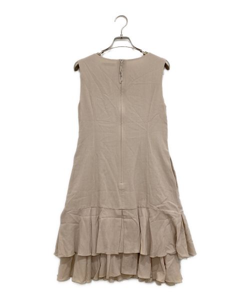 FOXEY（フォクシー）FOXEY (フォクシー) ノースリーブワンピース ベージュ サイズ:L(40)の古着・服飾アイテム
