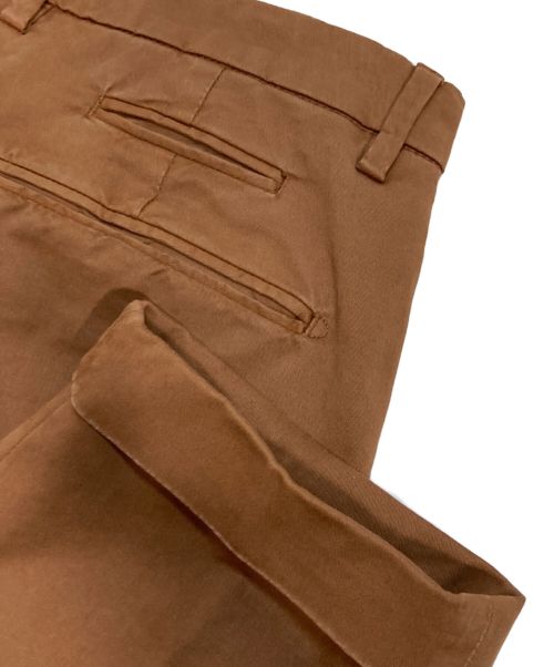 BRIGLIA 1949（ブリリア 1949）BRIGLIA 1949 (ブリリア 1949) タックテーパードパンツ ブラウン サイズ:Lの古着・服飾アイテム