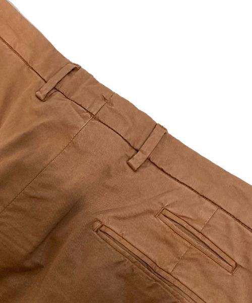 BRIGLIA 1949（ブリリア 1949）BRIGLIA 1949 (ブリリア 1949) タックテーパードパンツ ブラウン サイズ:Lの古着・服飾アイテム