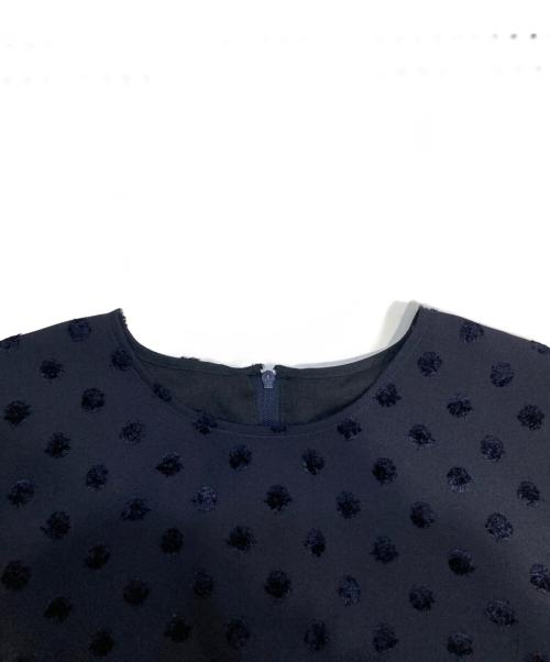 #Newans（ハッシュニュアンス）#Newans (ハッシュニュアンス) ノースリーブブラウス ネイビー サイズ:S 未使用品の古着・服飾アイテム