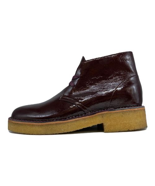 CLARKS（クラークス）CLARKS (クラークス) 厚底エナメルチャッカーブーツ ブラウン サイズ:UK6の古着・服飾アイテム
