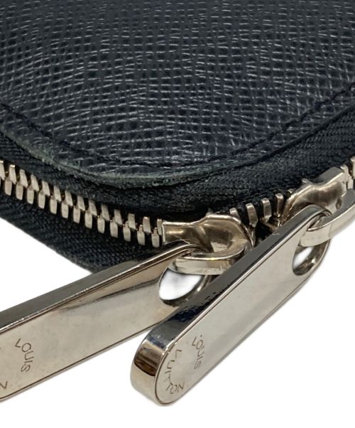 LOUIS VUITTON（ルイ ヴィトン）LOUIS VUITTON (ルイ ヴィトン) エテュイ5クラヴァットネクタイケース ブラックの古着・服飾アイテム