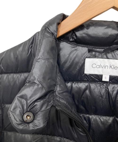 Calvin Klein（カルバンクライン）Calvin Klein (カルバンクライン) 中綿ジャケット ブラック サイズ:S 未使用品の古着・服飾アイテム