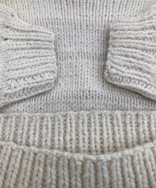 MAYDI（マイディ）MAYDI (マイディ) ハンドメイドボリュームスリーブショートニット アイボリー サイズ:XSの古着・服飾アイテム