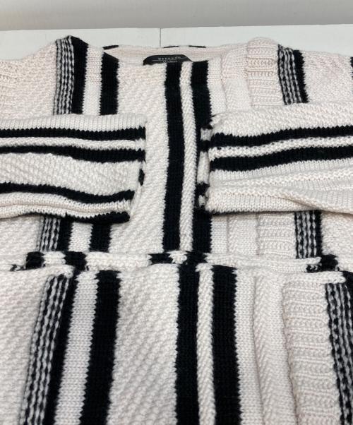 Max Mara WEEK END LINE（マックスマーラ ウイークエンドライン）Max Mara WEEK END LINE (マックスマーラ ウイークエンドライン) ボトルネックニット ベージュ サイズ:Sの古着・服飾アイテム